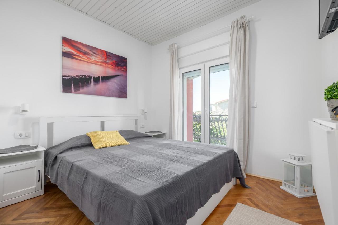 Villa Polion Peroj Bagian luar foto